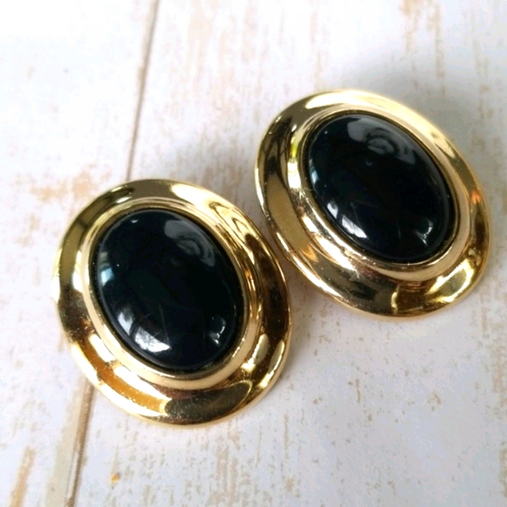 Vintage Elegant Black and Gold Jewelry 9 Piece Resellers Lot - Picture 11 of 13